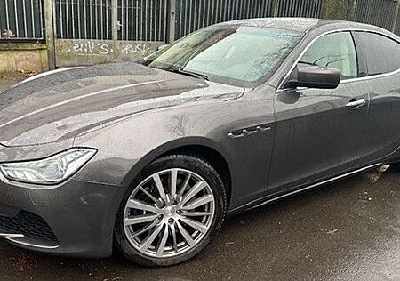 Maserati Ghibli 3.0 V6 S Q4 ALLRAD|LEDER|SPORT-AUSPUFF