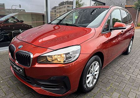 BMW 216 AHK PDC HiFi CarPlay 7 Sitzer