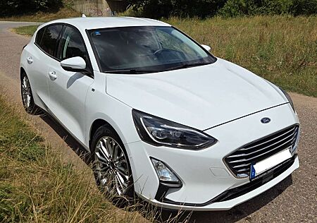 Ford Focus 1.0 EcoBoost, Automatik, TITANIUM
