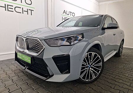 BMW X2 xDrive30 M-Sportpaket Head-Up ACC, AHK, Panorama