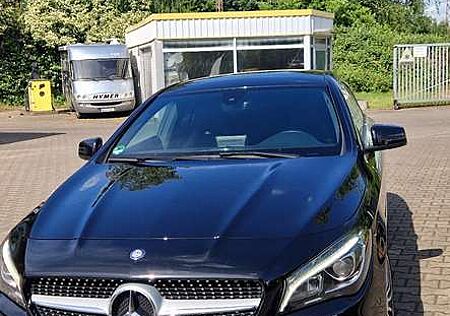 Mercedes-Benz CLA 200 CLA 200d AMG Line
