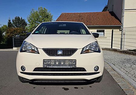 Seat Mii 1.0 by Mango NUR 25.200km