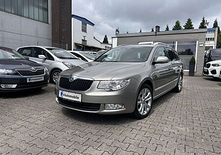 Skoda Superb 2.0 TDI Elegance DSG Panorama*AHK
