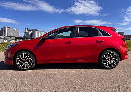 Kia Cee'd Ceed / Ceed 1.5 T-GDI OPF Spirit