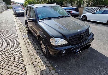 Mercedes-Benz ML 55 AMG