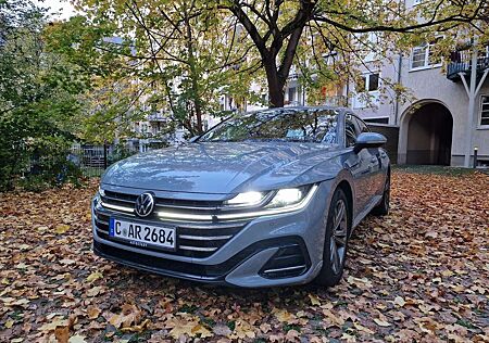 VW Arteon Volkswagen Shooting Brake R-Line/Pano/AHK/DiscoverPro