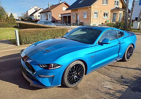 Ford Mustang Fastback 5.0 Garantie 08/27 / 1. HAND