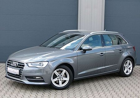 Audi A3 Sportback S-line Sportpaket Bi-Xenon PDC Navi