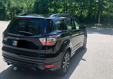 Ford Kuga ST-Line