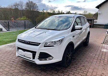 Ford Kuga Trend TDCi 4x2 Keyless Park-Lenk-Assistent