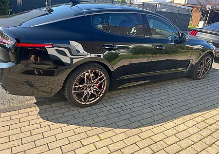 Kia Stinger 3.3 T-GDI AWD OPF GT