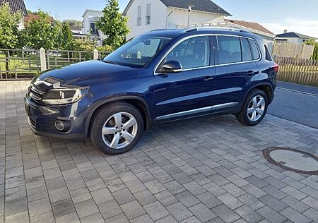 VW Tiguan Volkswagen Sport & Style BMT