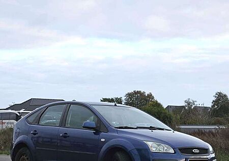 Ford Focus 1.6 16V Ambiente