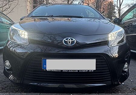 Toyota Yaris Hybrid 1.5 VVT-i Life