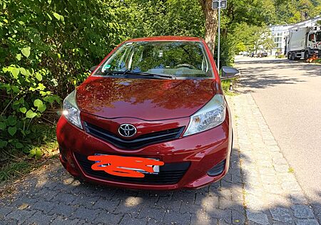 Toyota Yaris 1.0 VVT-i
