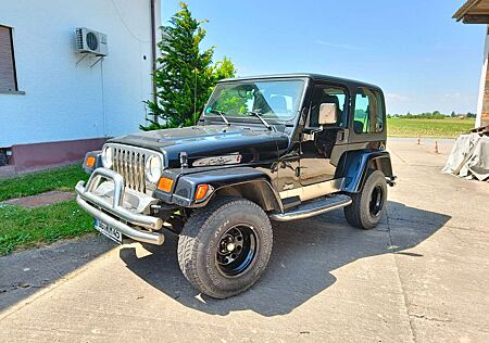 Jeep Wrangler 2.4 Sport