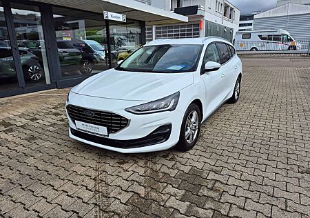 Ford Focus Turnier 1.0 EcoBoost TITANIUM