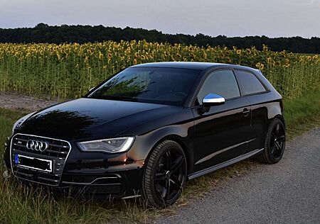 Audi S3 2.0 TFSI quattro