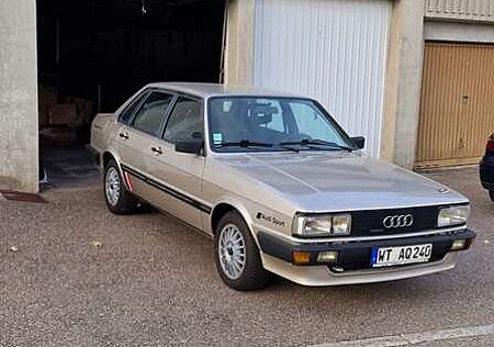 Audi 80