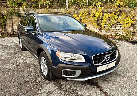 Volvo XC 70 XC70 Momentum 2WD, Service/Turbo/DPF neu !