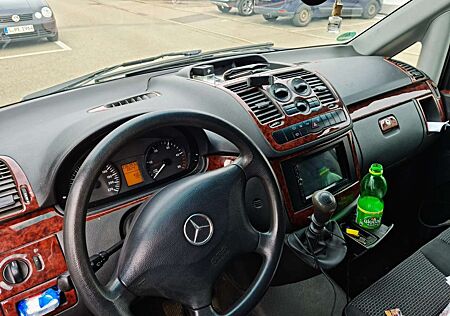 Mercedes-Benz Vito 111 CDI Lang Mixto