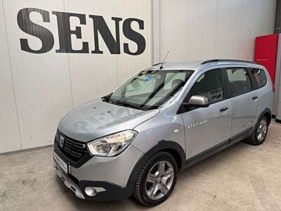 Dacia Lodgy 1.5 dCi 115 PS Stepway*AHK abnehmbar*SHZ*