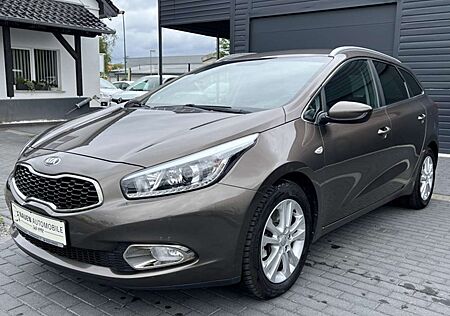 Kia XCeed Ceed SW / cee'd SW cee'd Sportswagon FIFA World Cup Edition+Alus+Klim