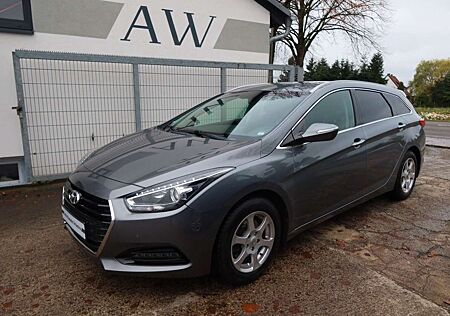 Hyundai i40 cw blue Trend|Kamera|