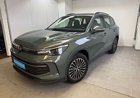 VW Tiguan Volkswagen Life 2.0 TDI DSG AHK/HeadUp/Navi/LM18/Kamera