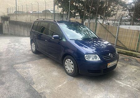 VW Touran Volkswagen Conceptline/ 7 Sitzer