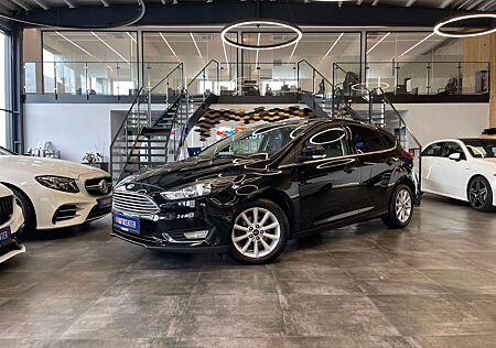 Ford Focus Lim. Titanium *LED*Klima*PDC*Tempomat*