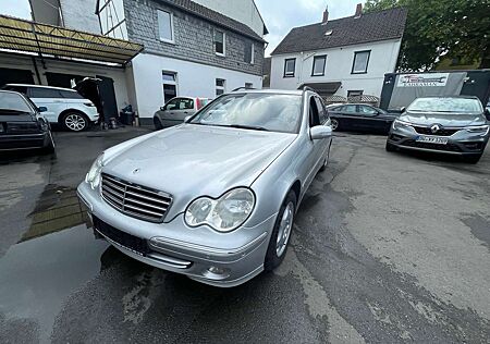 Mercedes-Benz C 220 T CDI (LA)(203.208)