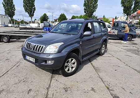 Toyota Land Cruiser D-4D 120 Prado