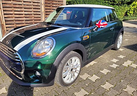 Mini Cooper Pepper Racing Green 3 Türen 136 PS