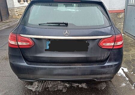 Mercedes-Benz C 220 (BlueTEC) d T