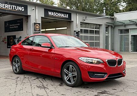 BMW 220 i Coupe Sport*Memory*Navi*2-Zonen*