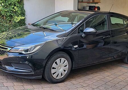 Opel Astra K 1.4 Turbo Edition