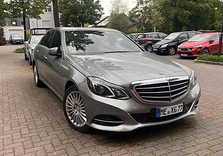 Mercedes-Benz E 300 BlueTec Hybrid