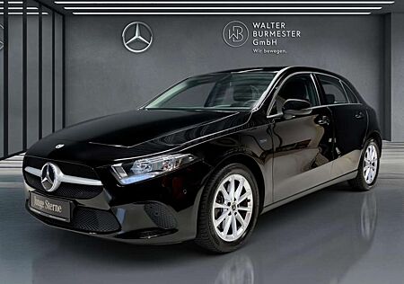 Mercedes-Benz A 250 e +MBUX+SHZ+AUT+PDC+CarPlay+Klimaaut.