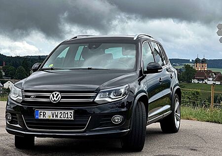 VW Tiguan Volkswagen 2.0 TDI DPF 4Motion Sport