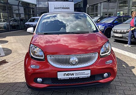 Smart ForFour 0.9 Turbo Prime Cool & Media-Paket