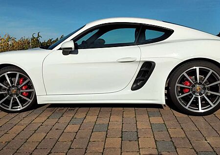 Porsche Cayman 718 Cayman S PDK