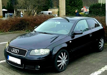 Audi A3 1.6 FSI S Line/Klimaaut./eFH /Sportauspuff/SpFW