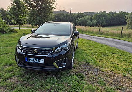 Peugeot 5008 BlueHDi 130 Allure Business-Paket