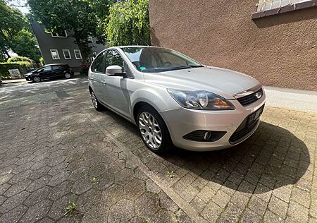 Ford Focus 1.6 16V SPORT 2.HAND SCHECKHEFT