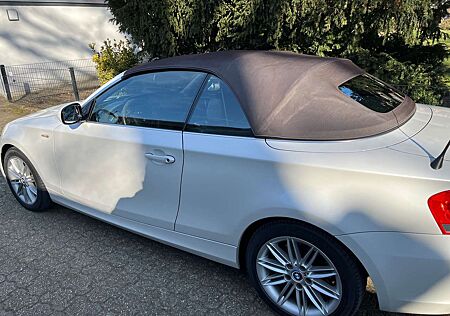 BMW 125i 125 Cabrio Aut. Limited Edition Lifestyle