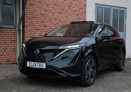 Nissan Ariya Evolve Pack e-4orce in auroragreen!! m. SD