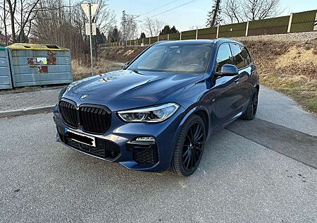 BMW X5 xDrive30d,Luft,AHK,Laser,HUD,22”,2xTV,TOP!