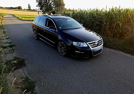 VW Passat Variant Volkswagen V6 FSI 4Motion DSG R36