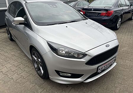 Ford Focus 1.0 EcoBoost Start-Stopp-System ST-Line 18 Zoll